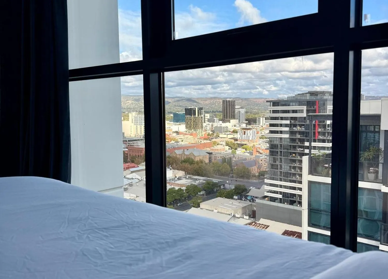 אדלייד Urban Luxe Escape - Pool, Gym & Sauna - City Views 0*,