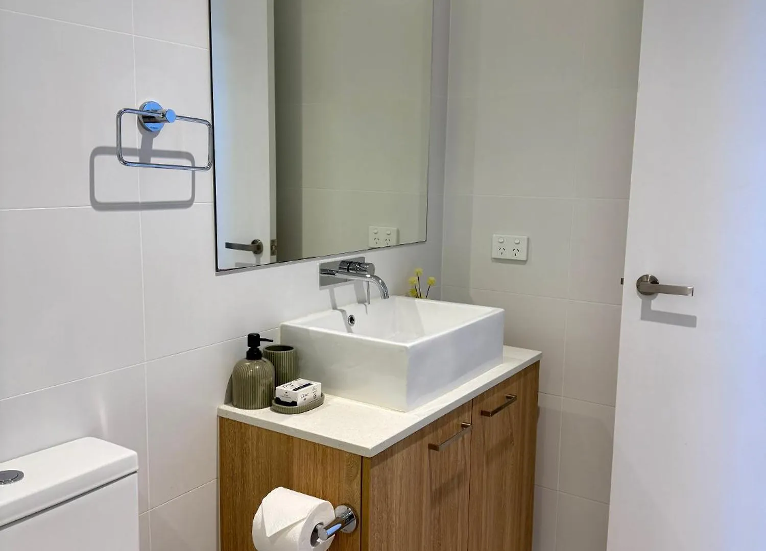 דירה אדלייד Urban Luxe Escape - Pool, Gym & Sauna - City Views